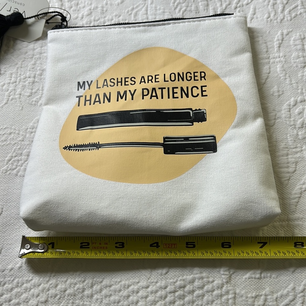 ⭐️🌸Ver/Sak NWT lashes longer than my patience makeup toiletries beach bag lined - Picture 8 of 9
